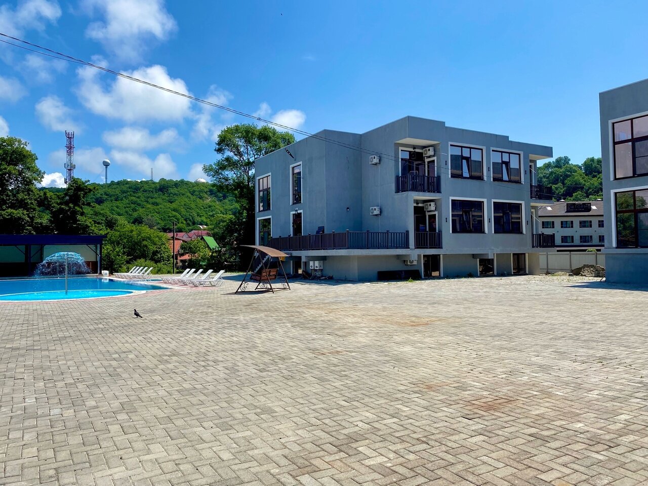 Фото Дом с бассейном