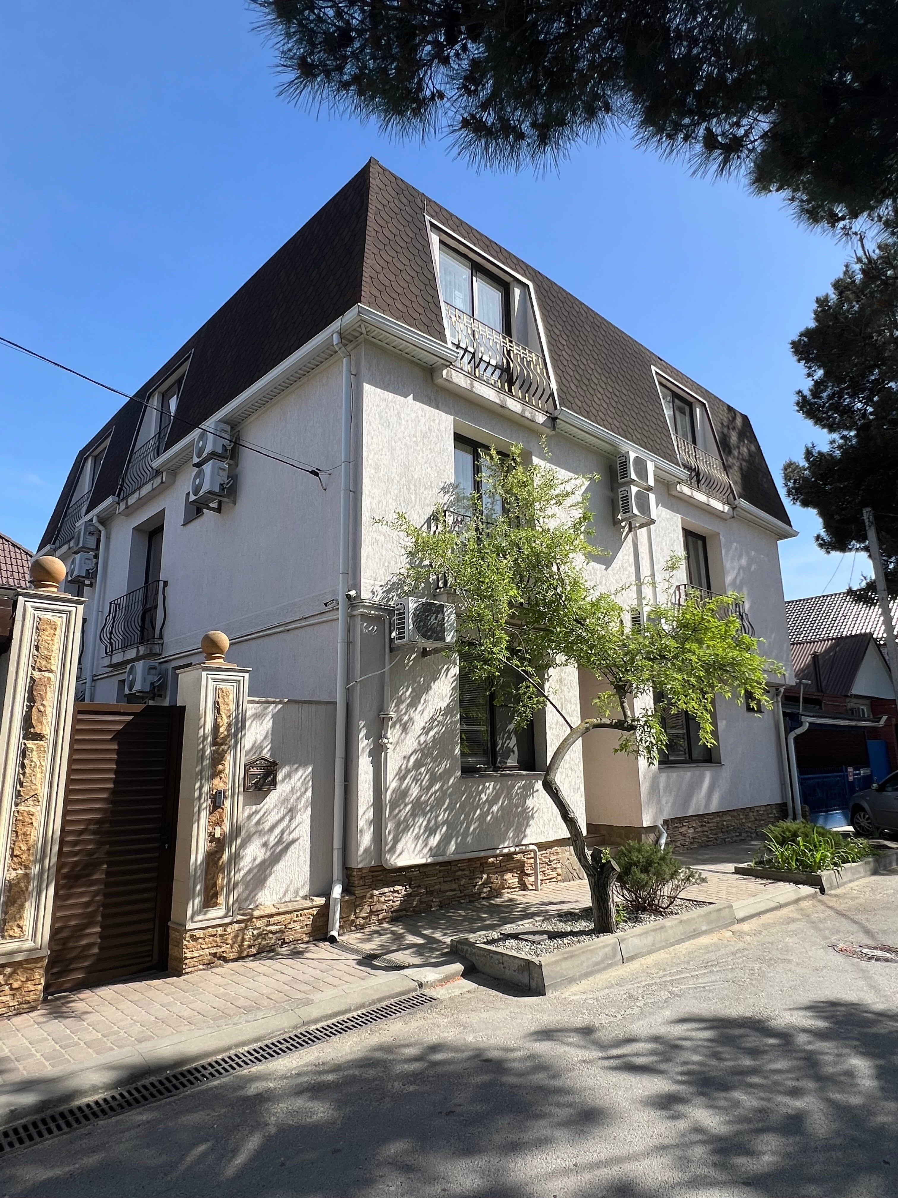 Фото Тристар