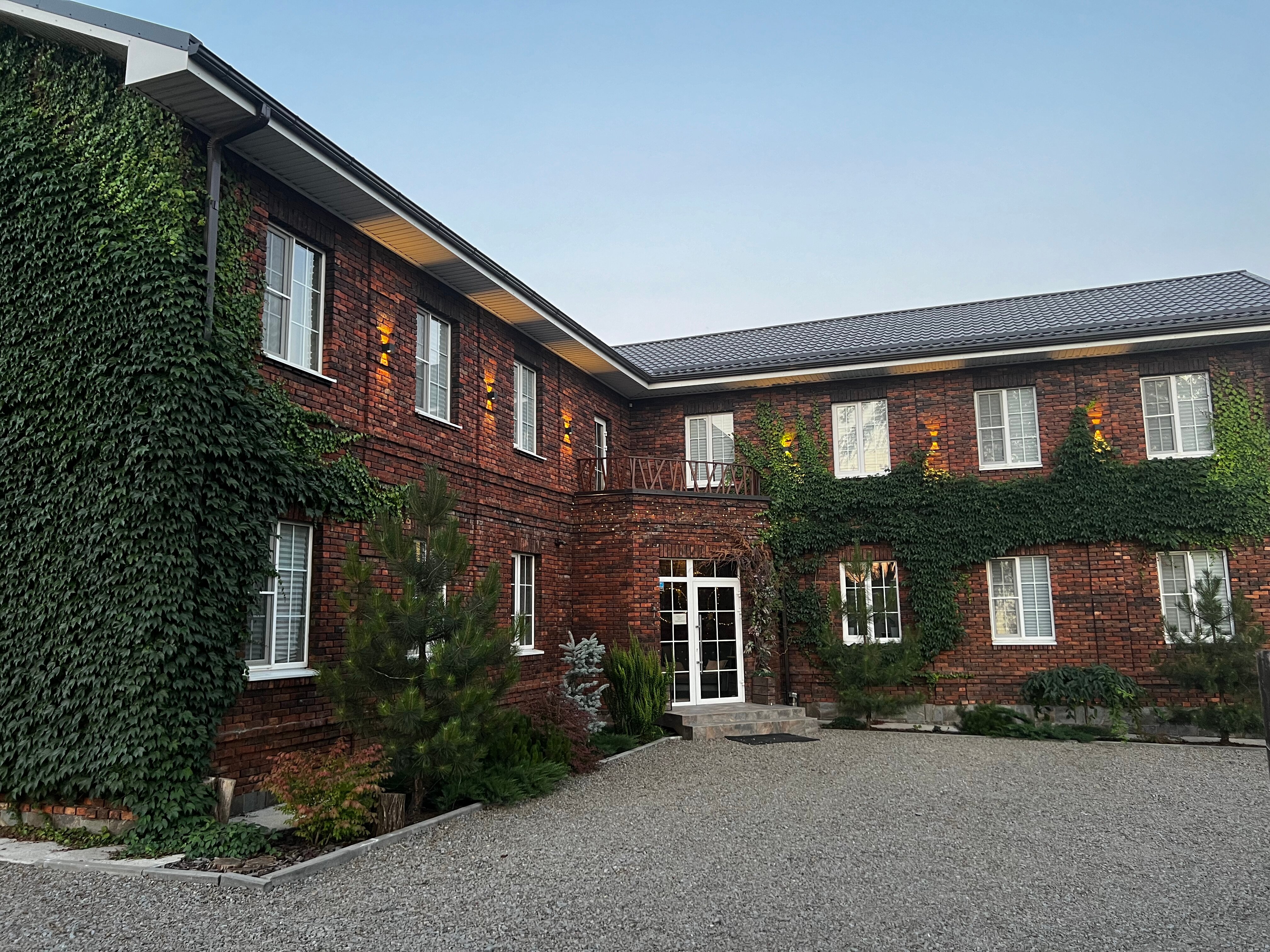 Фото Жданова апарт