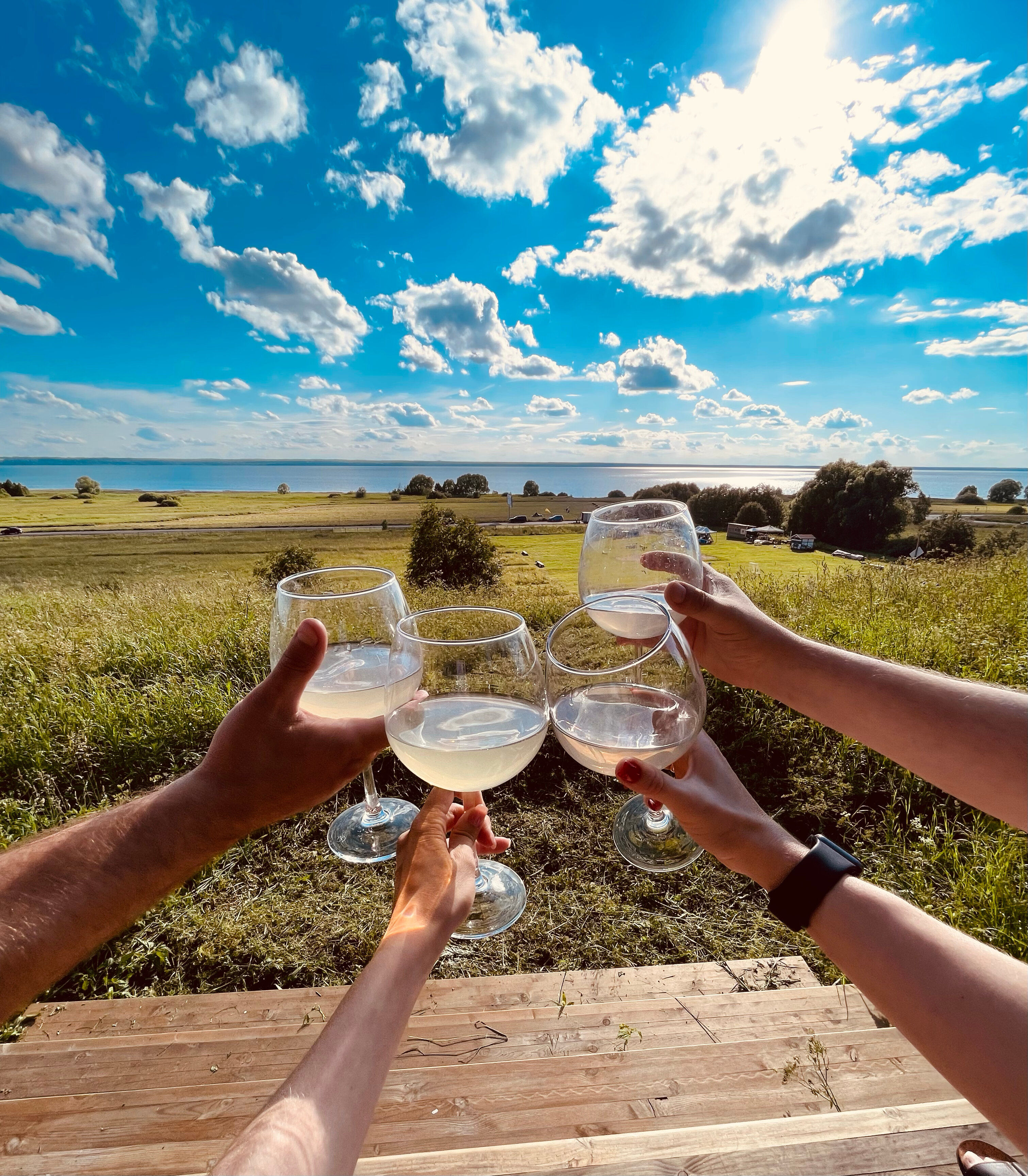 Фото Friends & Family