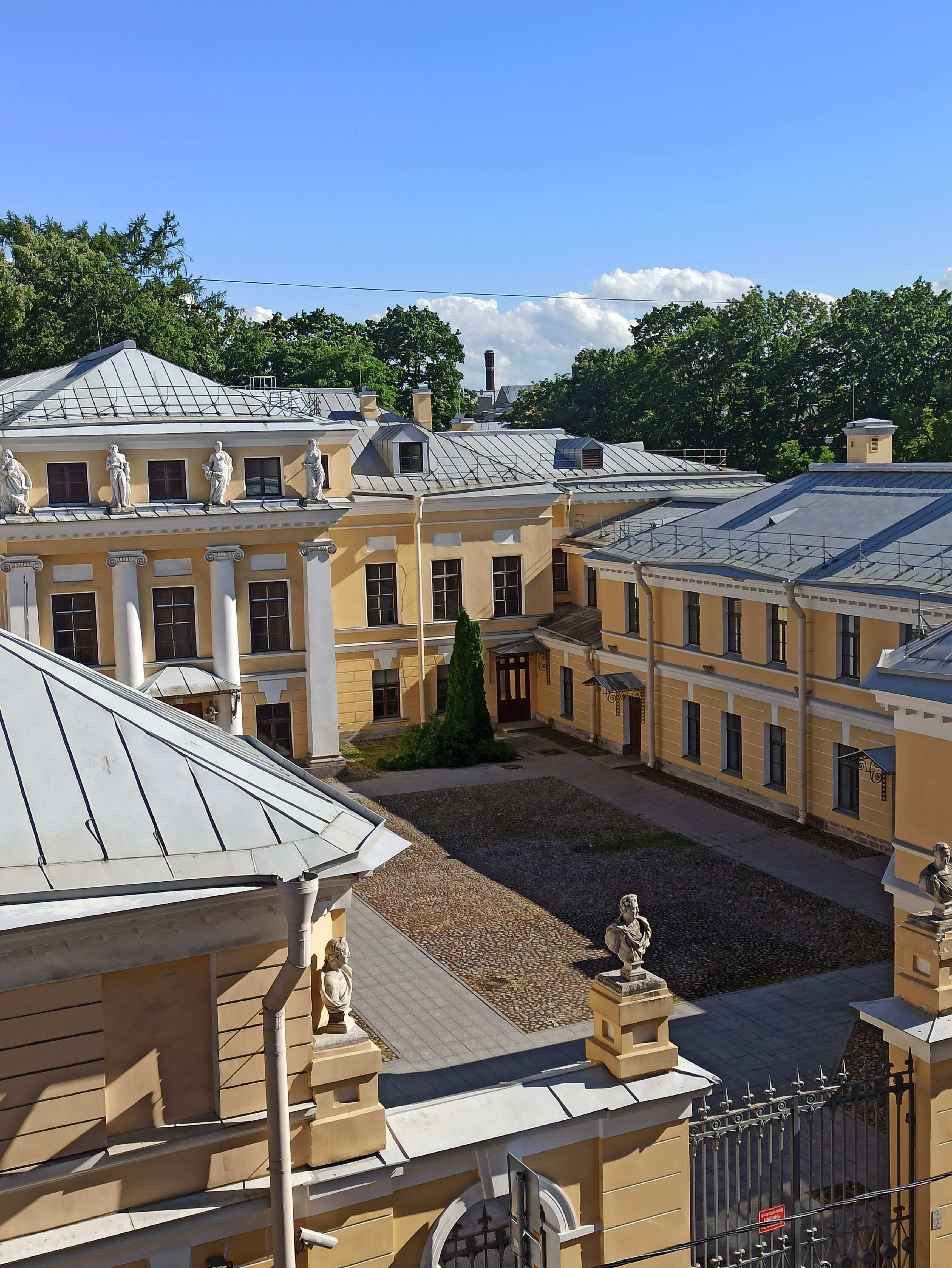 Фото Особняк Молво