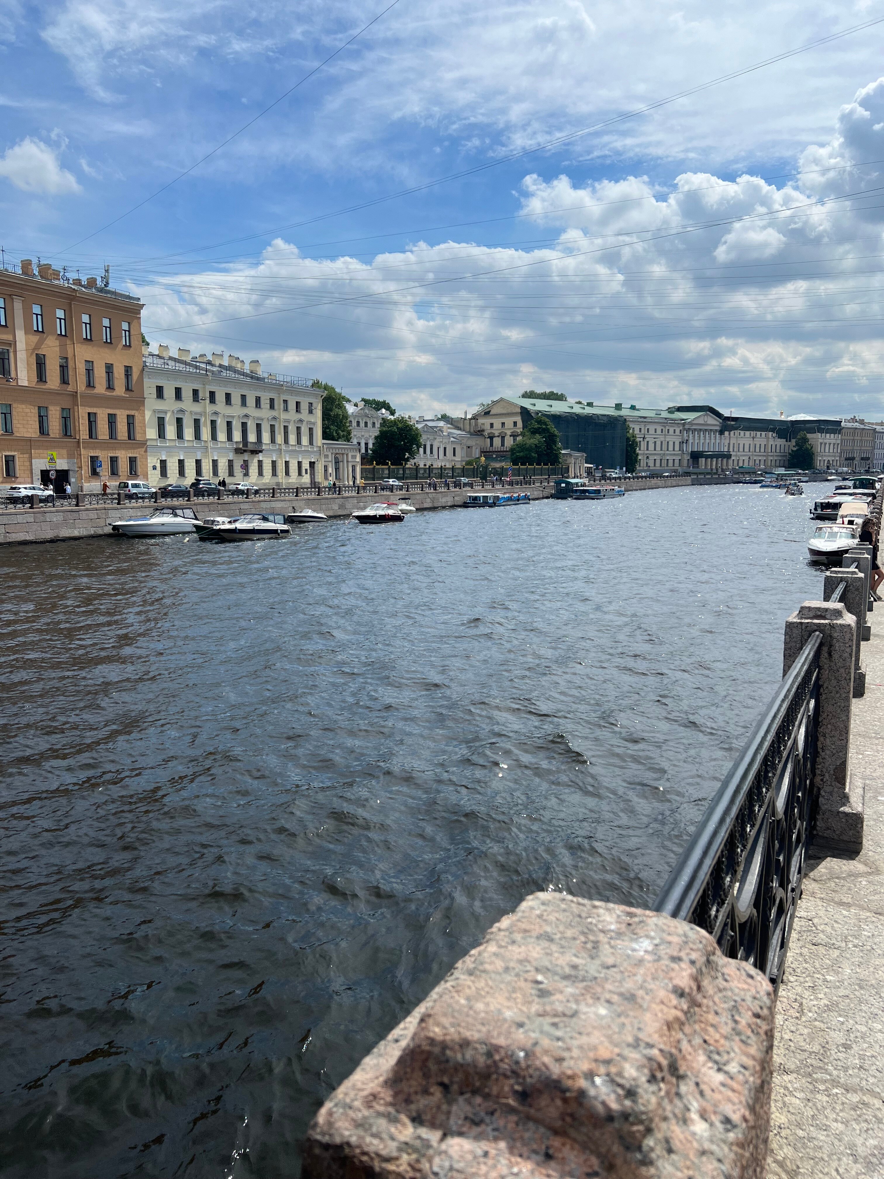 Фото F12 Apartments