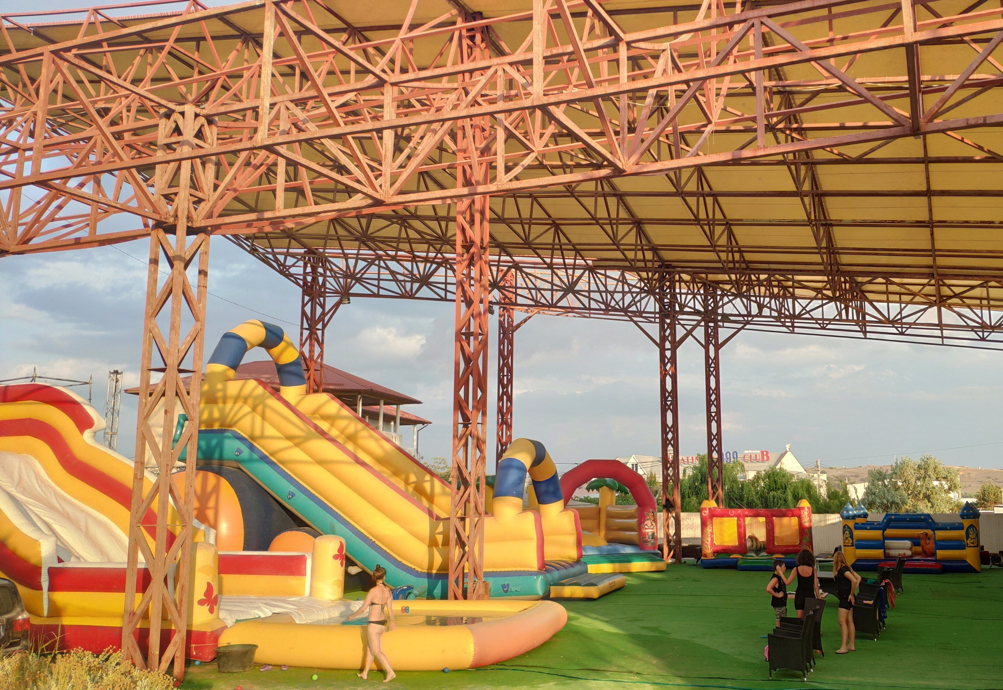 Фото Звёздный