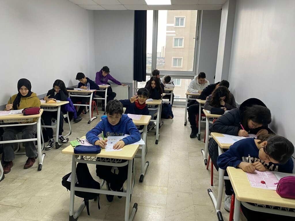 School Bil Koleji, Istanbul, photo