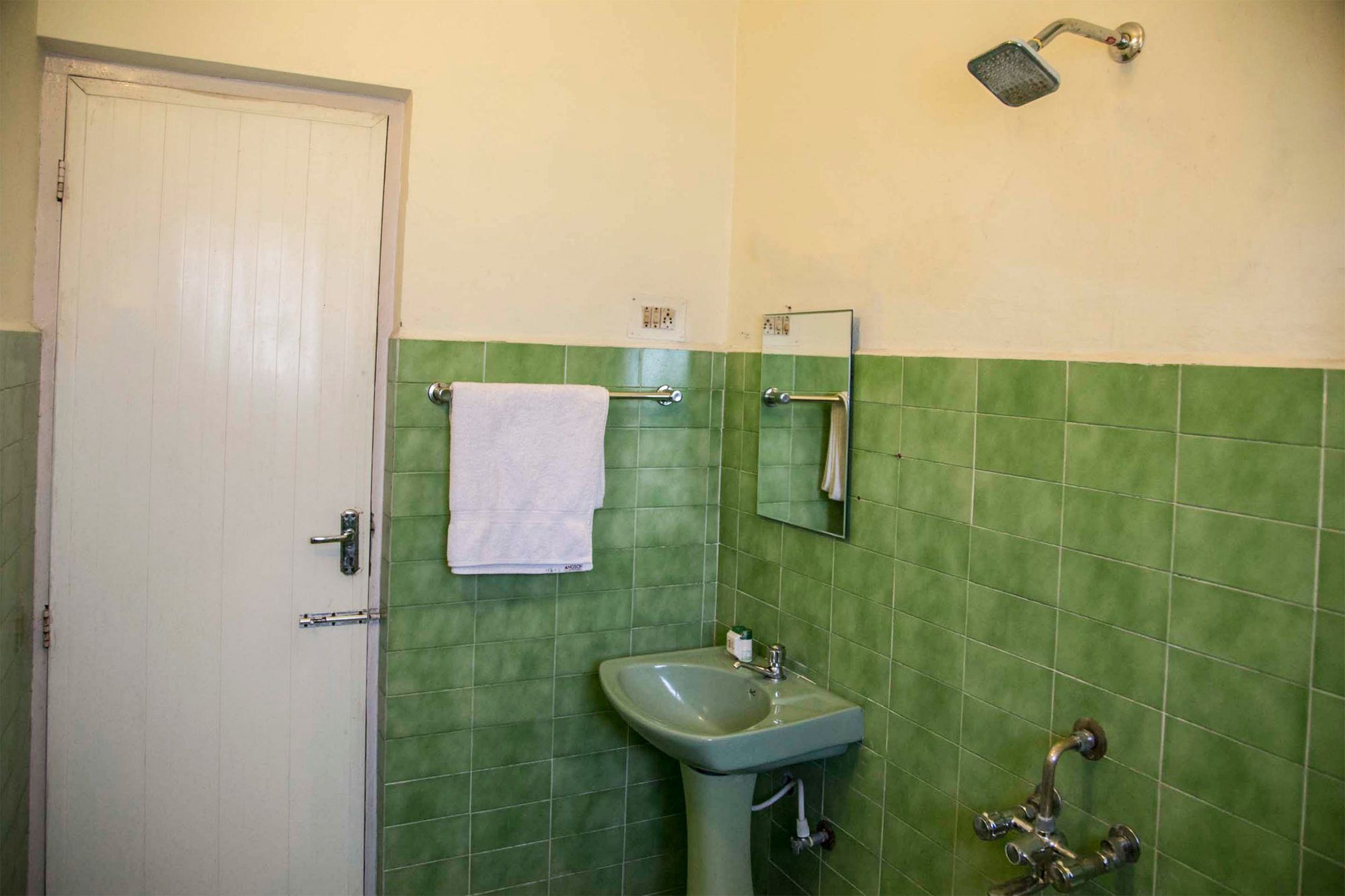 Фото Oyo Flagship 488 Nungambakkam-Apollo Hospital