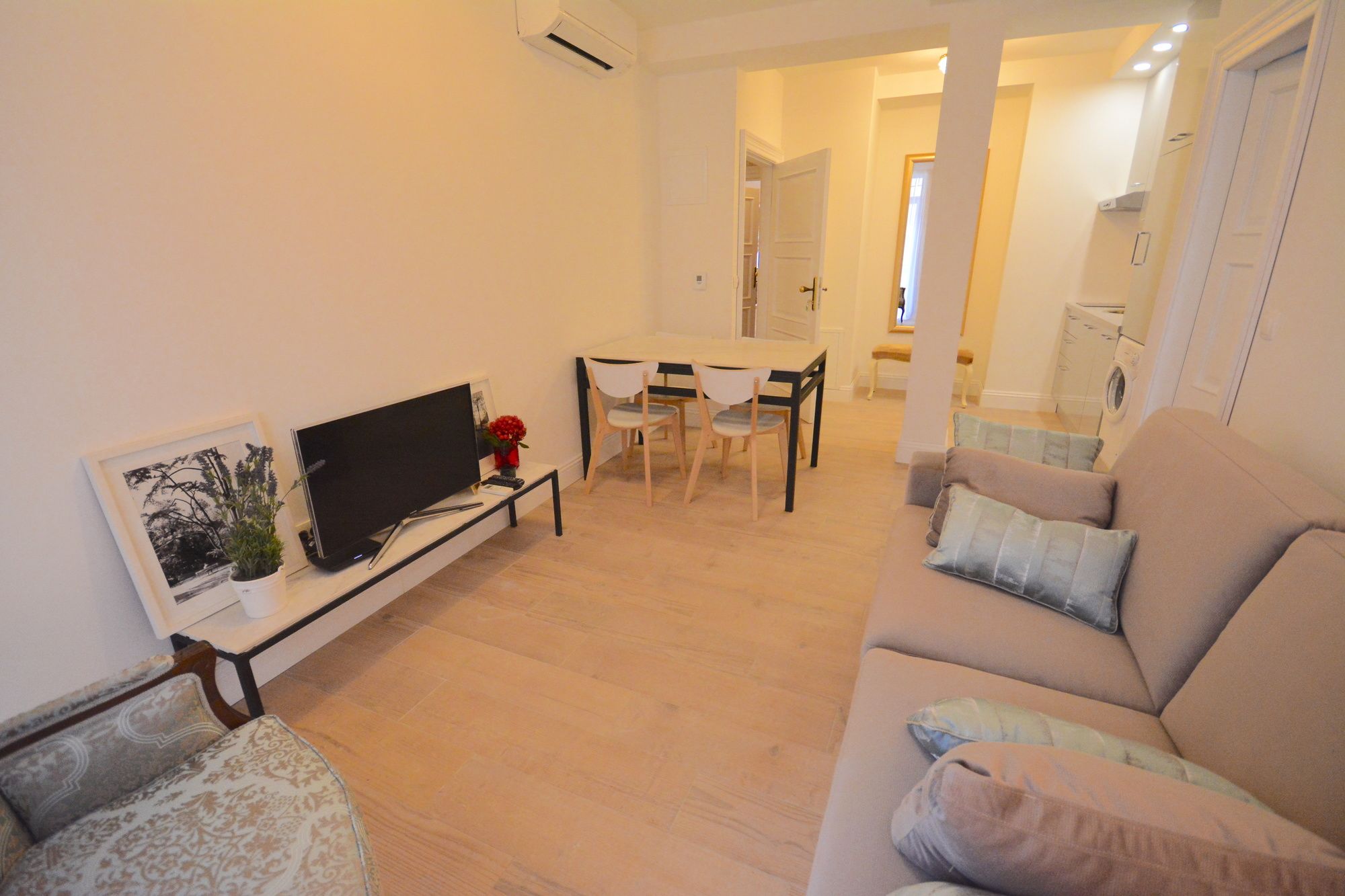 Фото Manduša Heritage Apartments