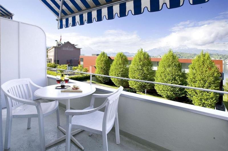 Фото отеля 4