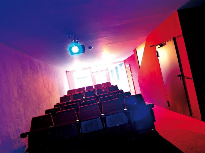 Фото Orange Hotel und Apartments