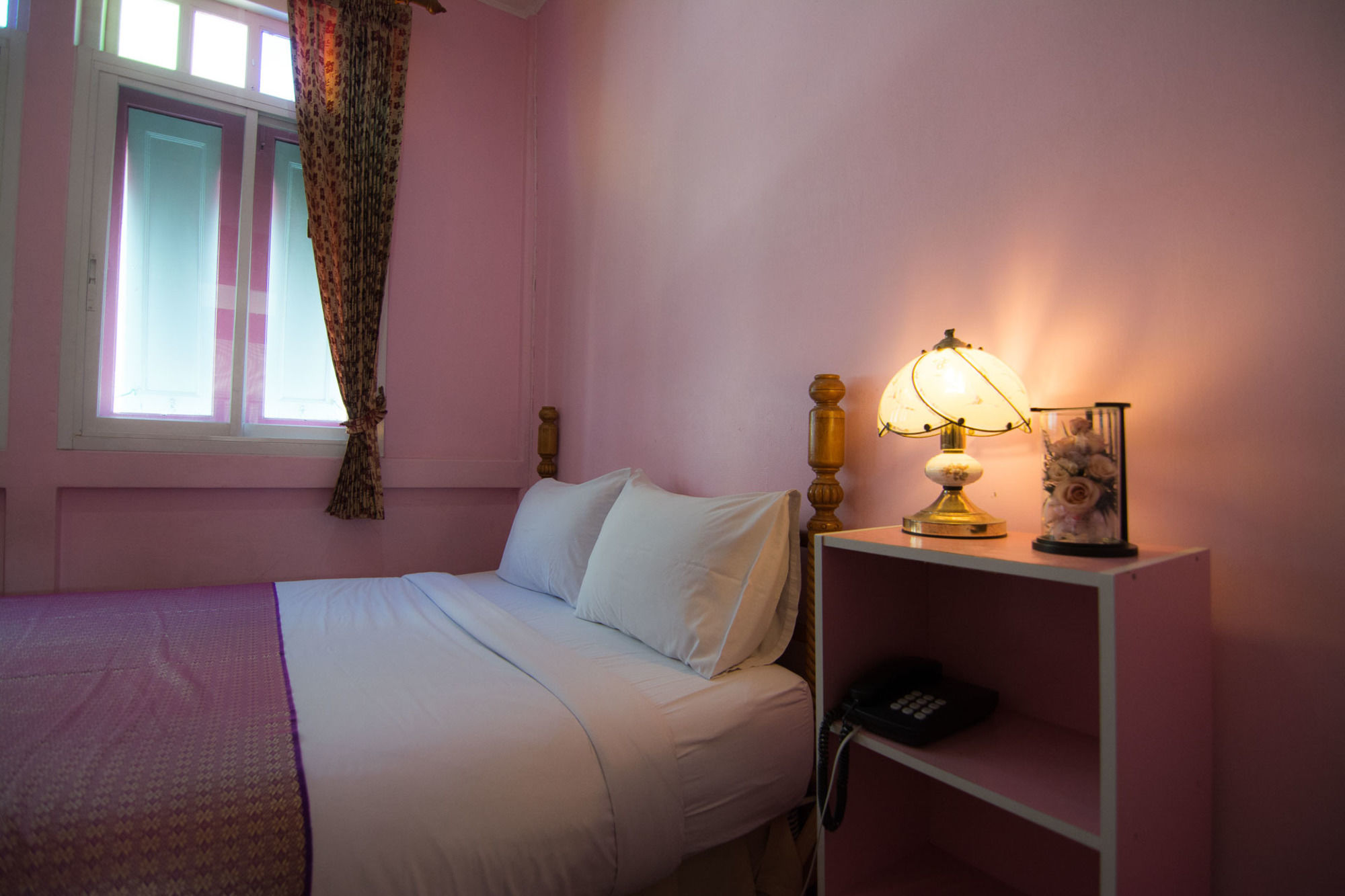 Фото Samsen sam Place