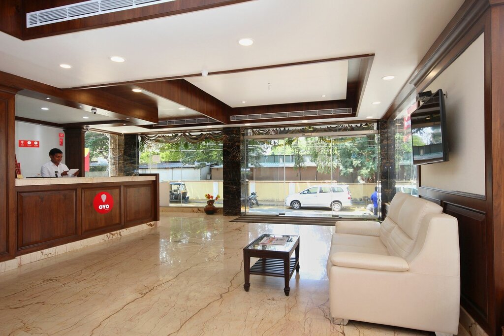 Hotel Oyo 8320 Hotel Lok Sagar, Mysore, photo