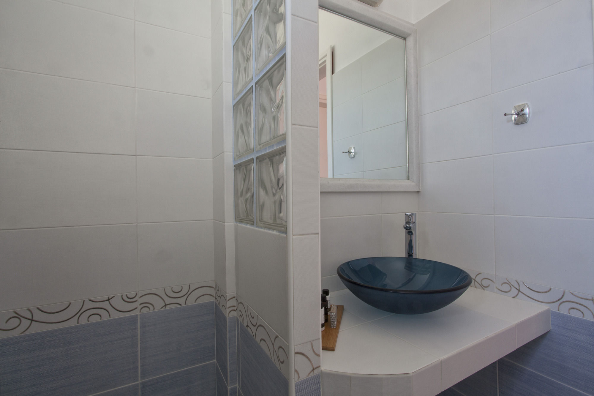 Фото Dolphin Kastraki Studios