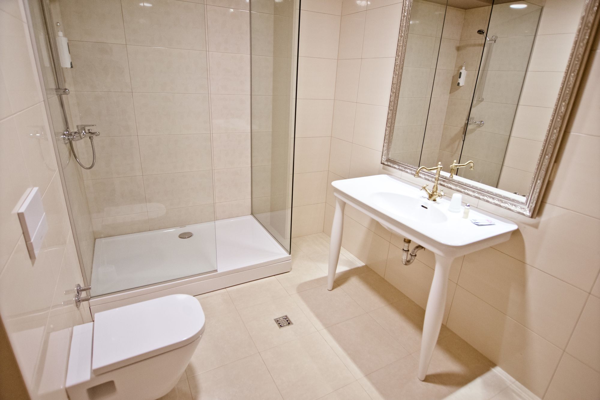 Фото Wine Hotel Cesarica