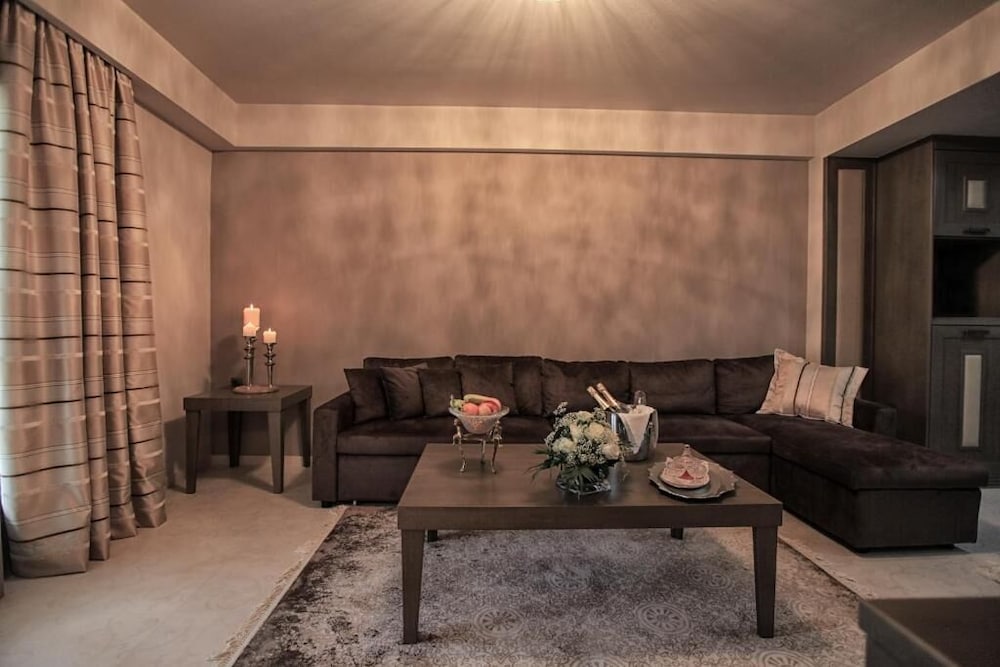 Фото Grand Meteora Hotel