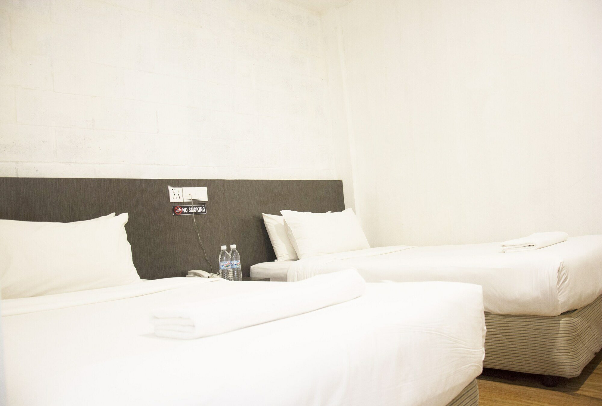 Фото Promenade Service Apartments