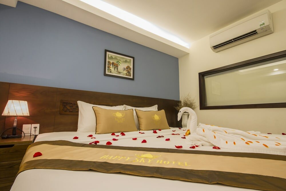 Фото Happy Sky Hotel