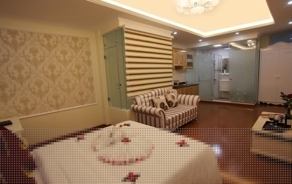 Фото My Moon Hotel