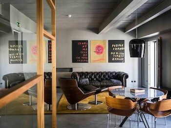 Фото Raw Culture Arts & Lofts Bairro Alto