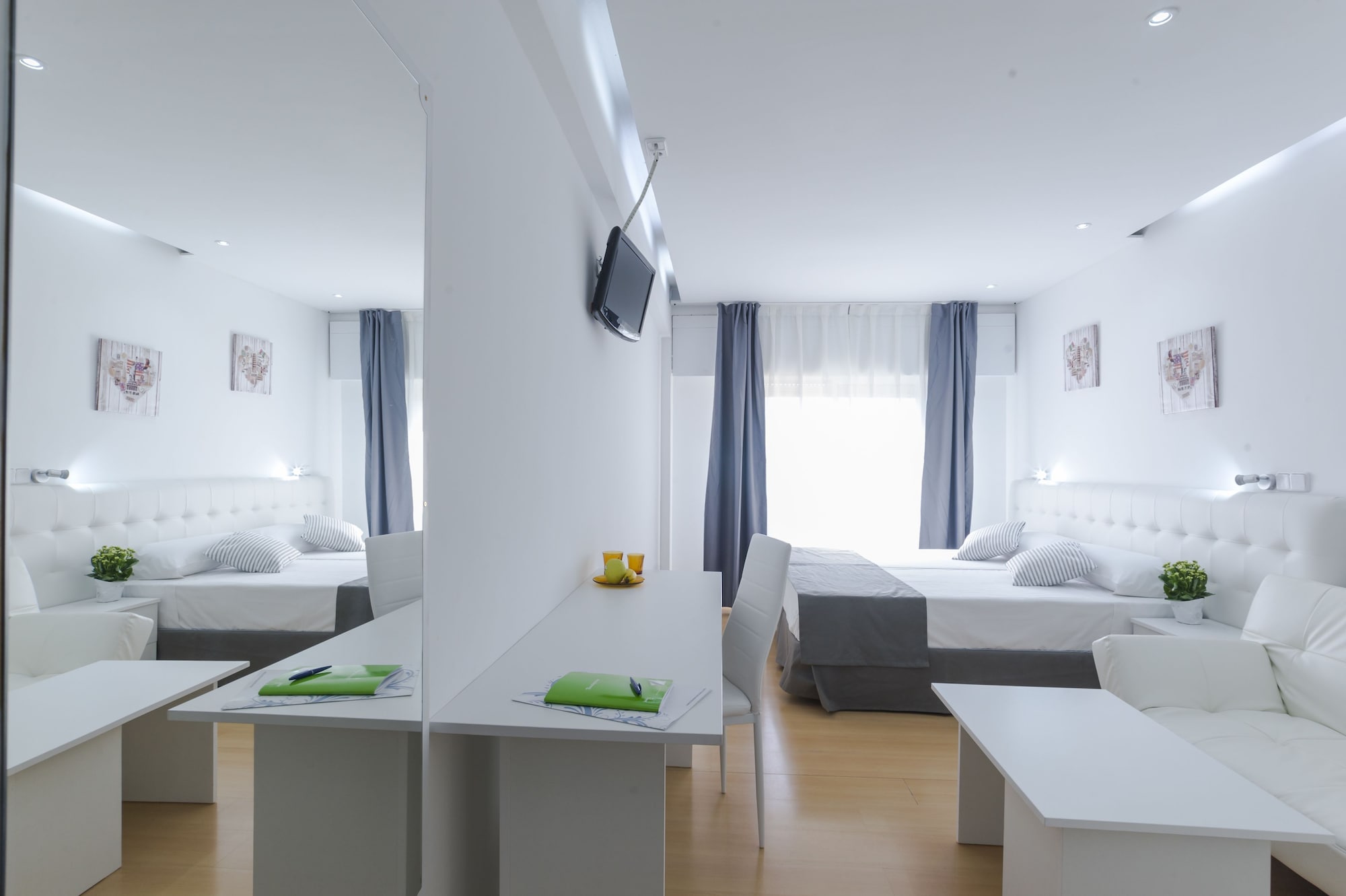 Фото Boutique Urban Madrid Serrano