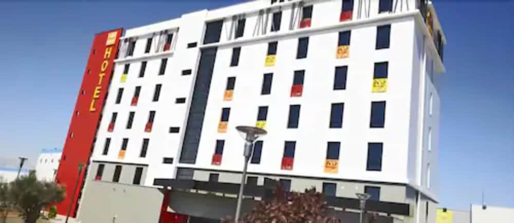 Фото Première Classe Lyon Est - Saint-Priest Eurexpo