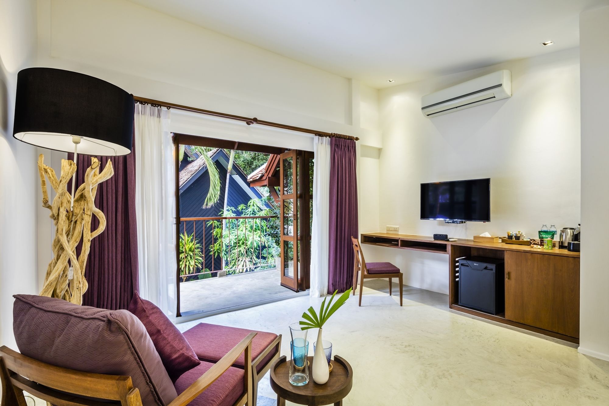 Фото The Monttra Pattaya