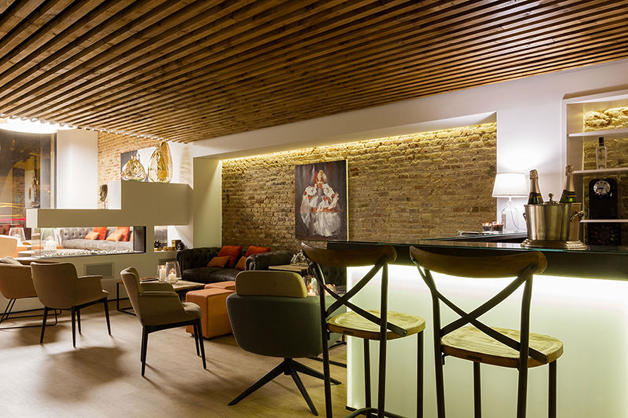Фото Hotel Well and Come Barcelona 
