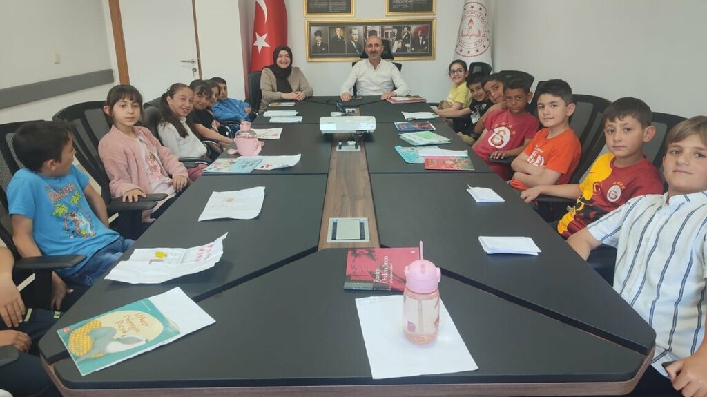 School Inonu Secondary School, Yusufeli, photo