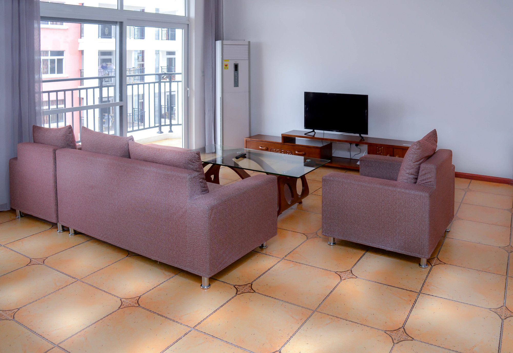 Фото Chateau Towers Hotel Apartment