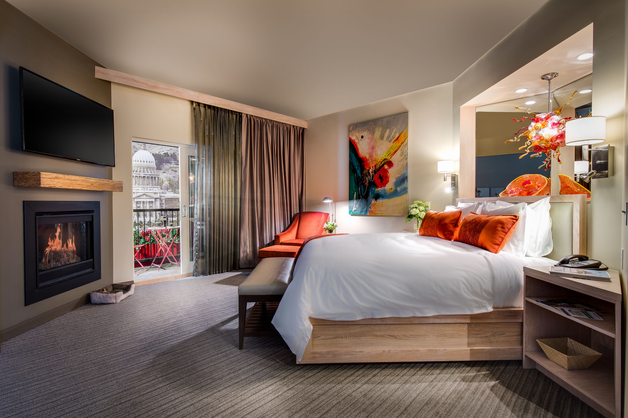 Фото Inn at 500 Capitol