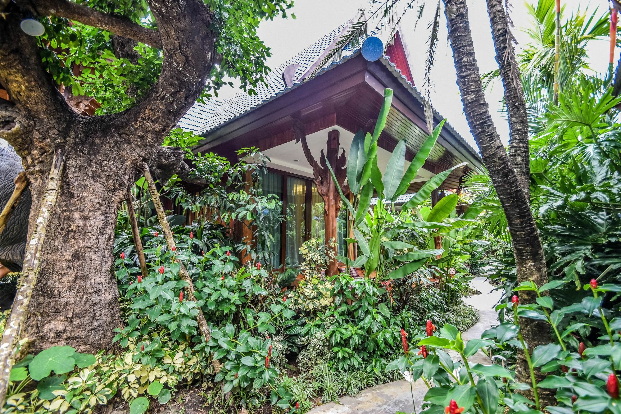 Фото The Nine Thipthara Klongson Resort