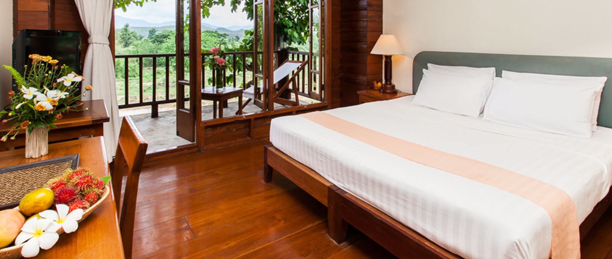 Фото Riverhouse Resort