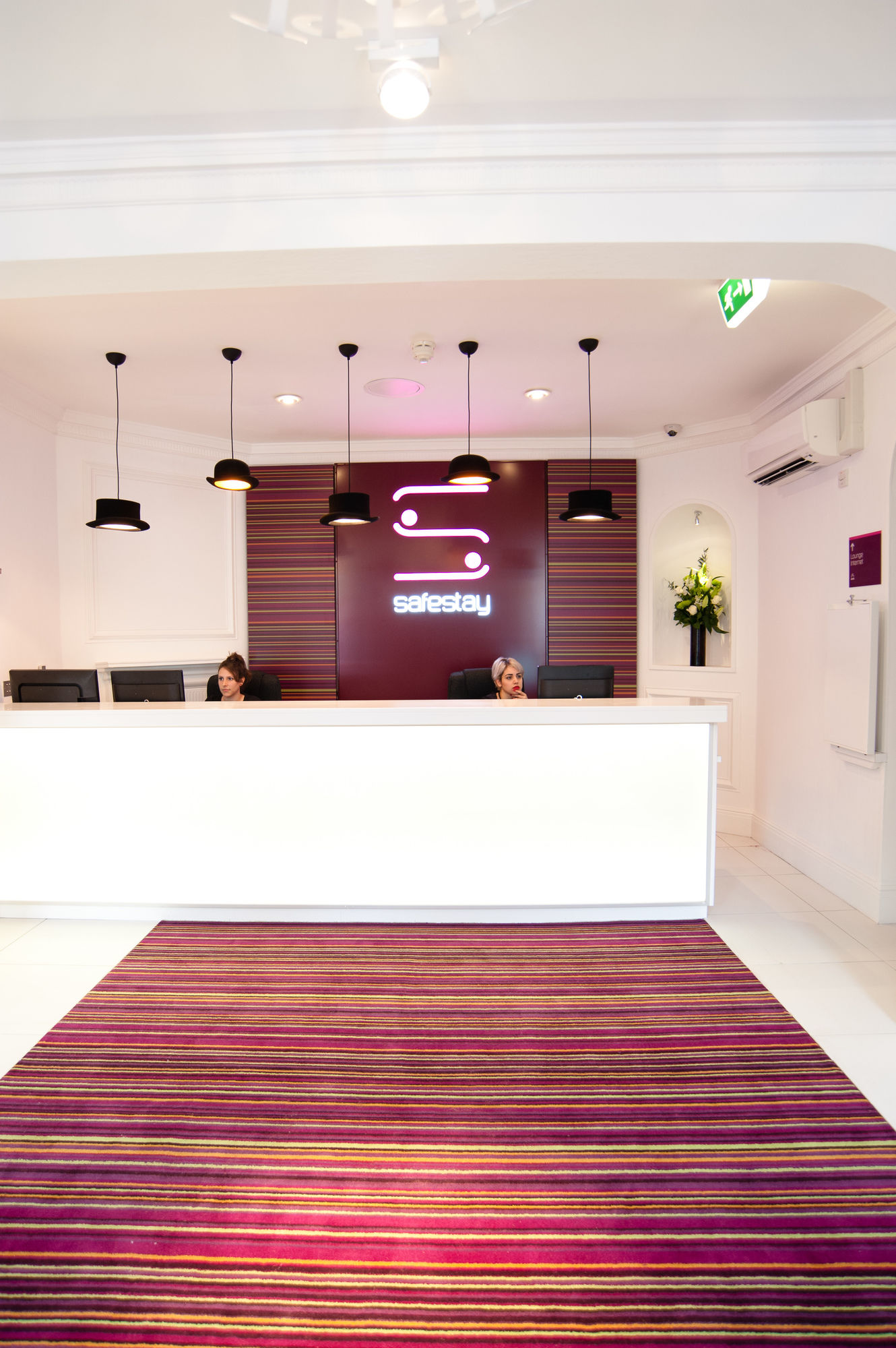 Фото Safestay London Elephant & Castle