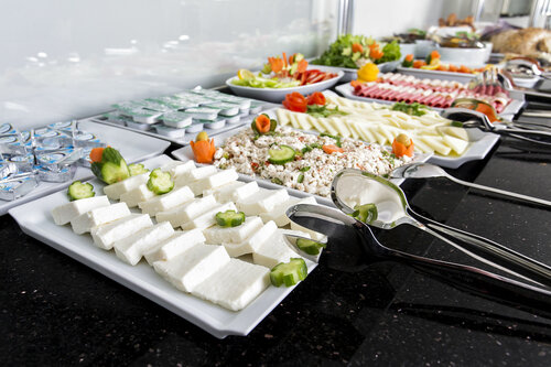 Внешний вид отеля Perla Arya Hotel в Конаке, фото 3