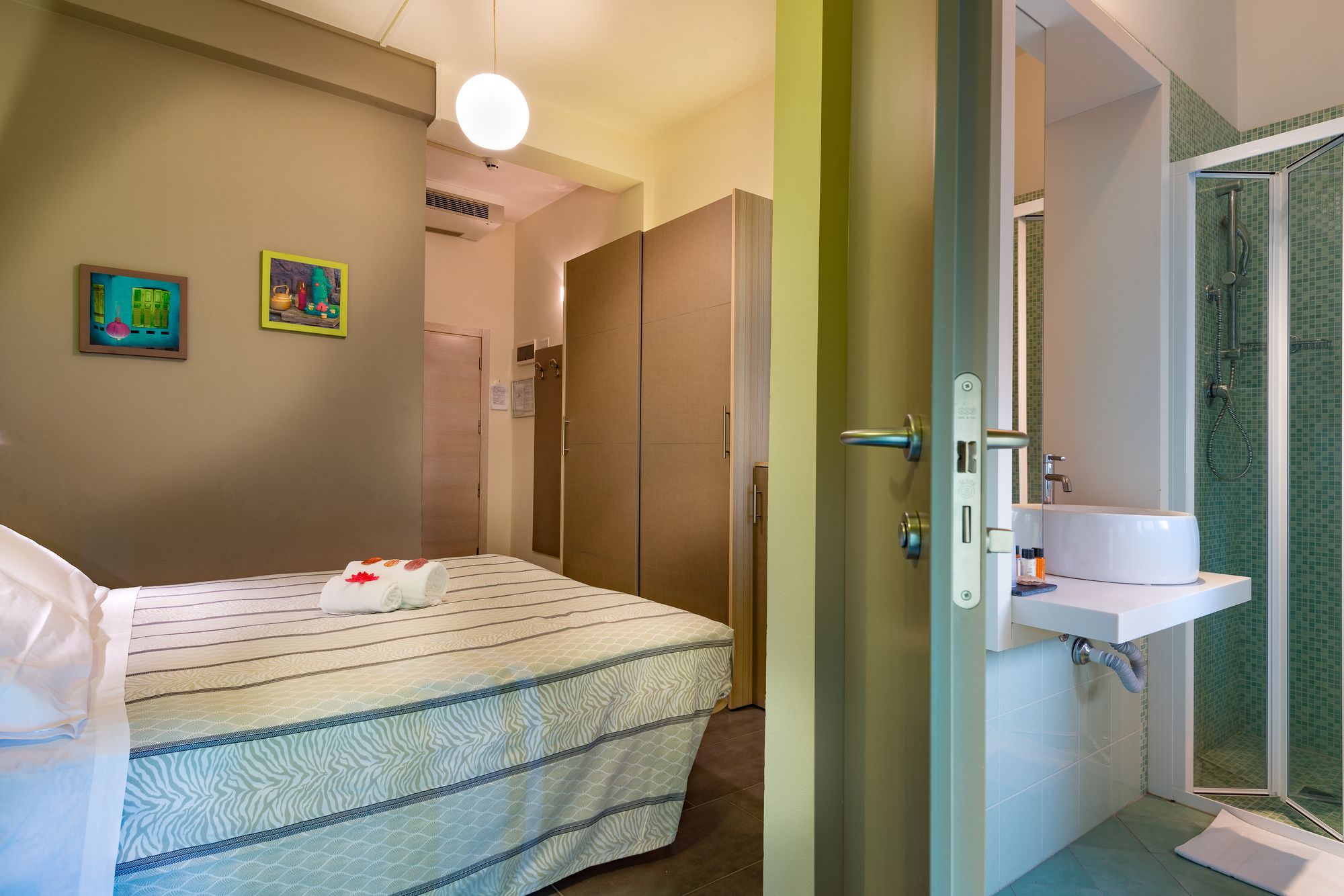 Фото Hotel Ras