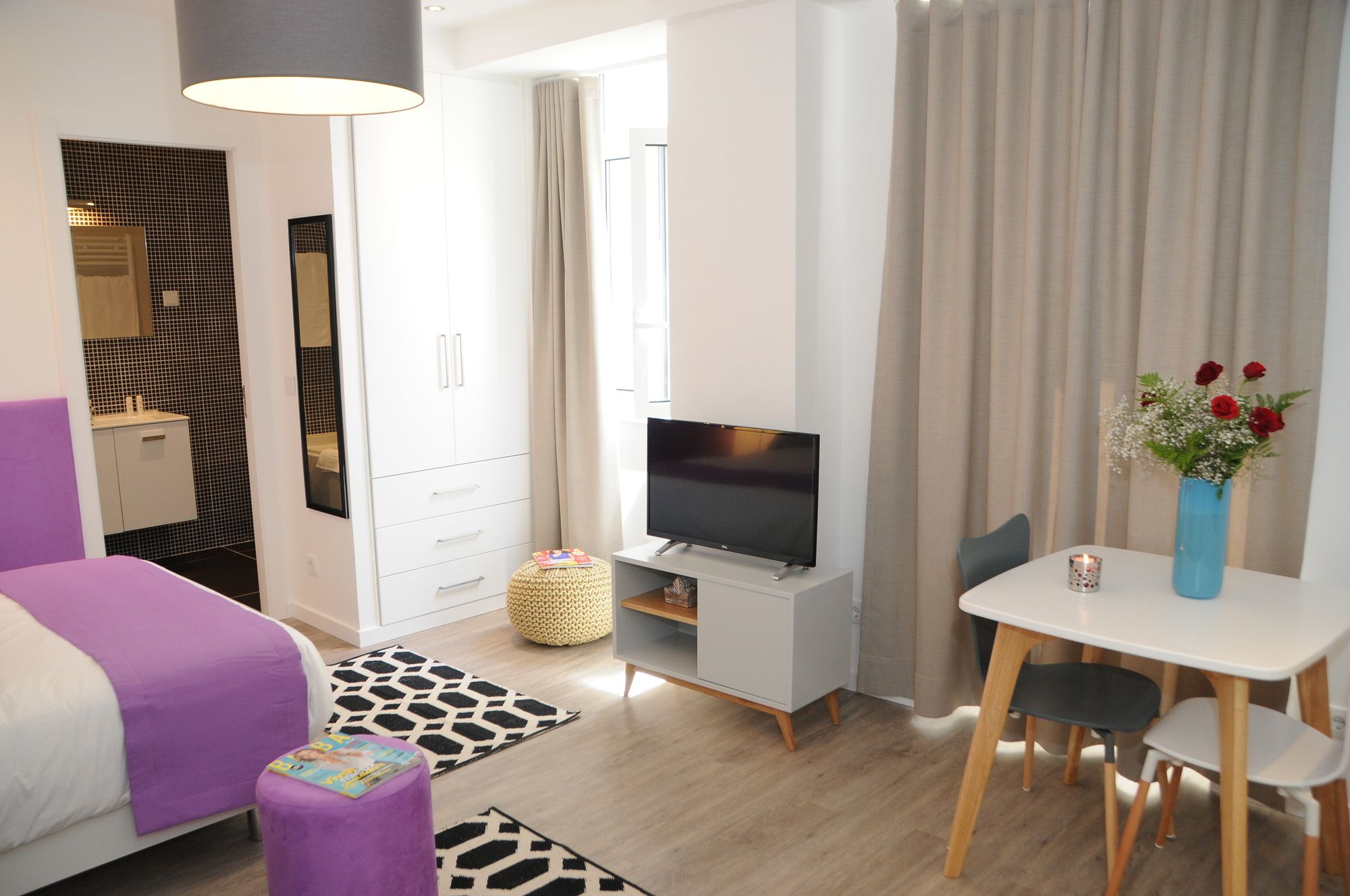 Фото Lisbonne Appartements