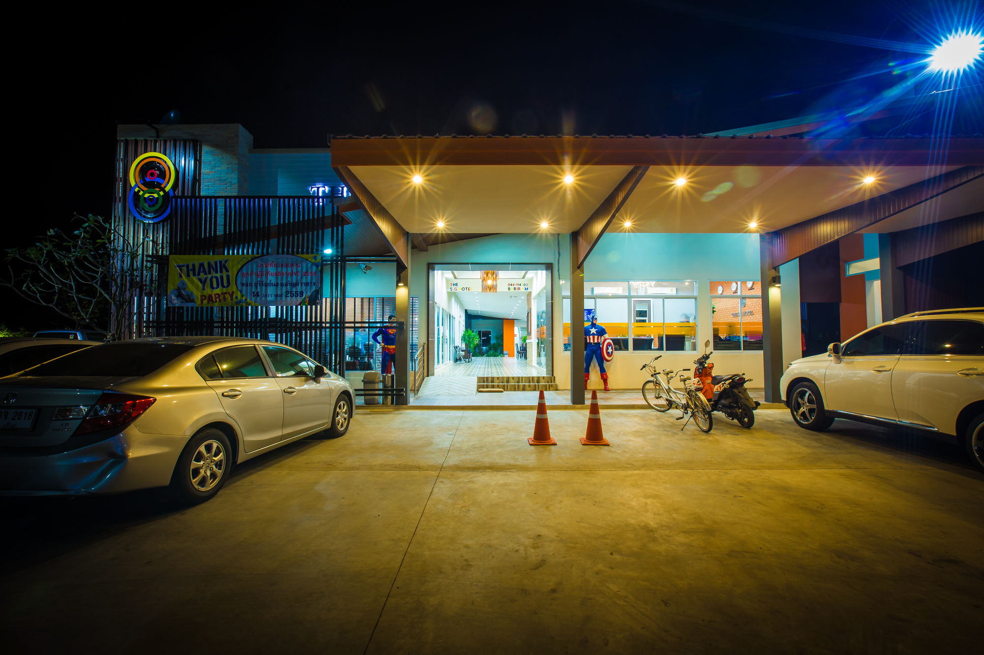 Фото The S. G Hotel