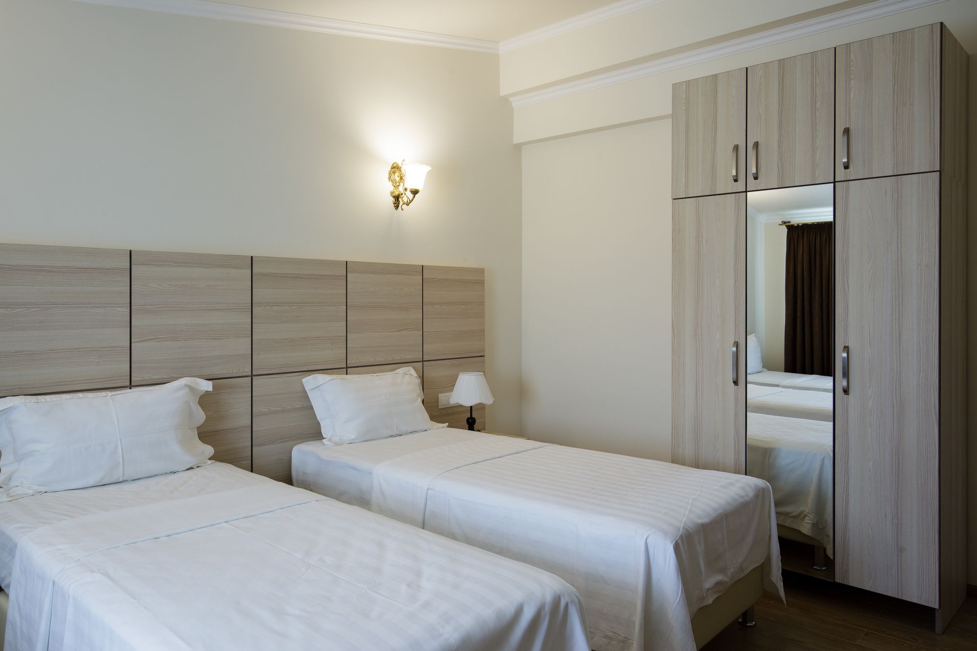 Фото Hotel Gremi