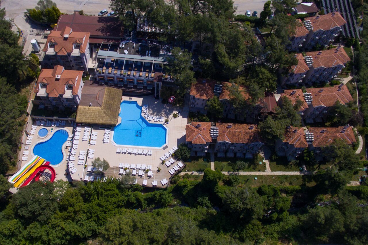 Фото Hotel Pine Valley