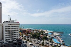 отель Holiday Home Suites