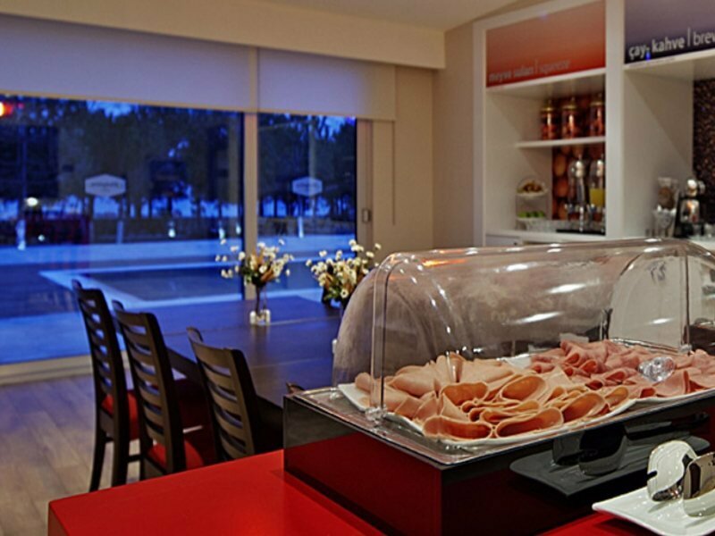 Фото Hampton by Hilton Cluj-Napoca