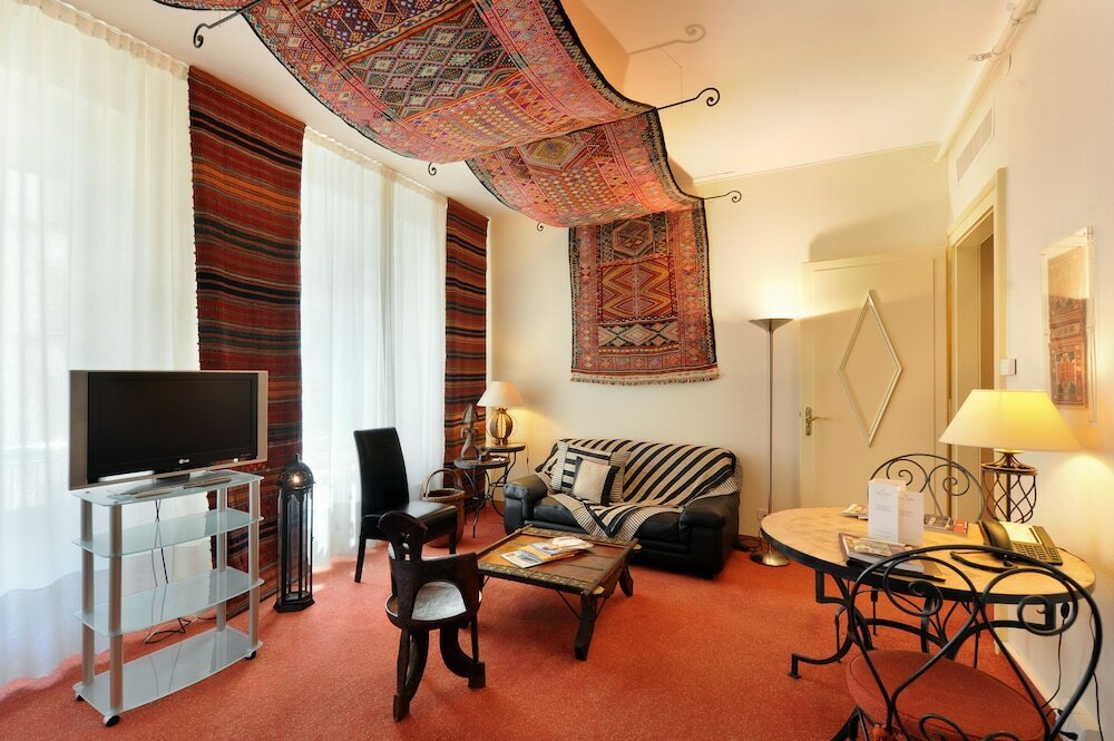 Фото Hotel Victoria