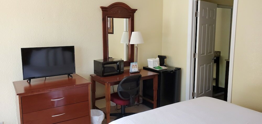 Фото Courtyard Clearwater Beach Marina