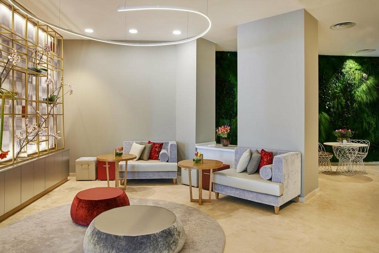 Фото Nh Collection Marseille