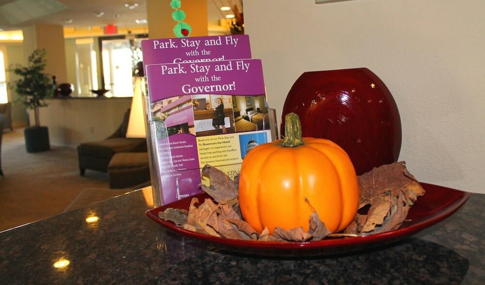 Фото Governors Inn Hotel