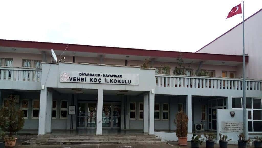 Primary school Vehbi Koc Primary School, Diyarbakir, photo