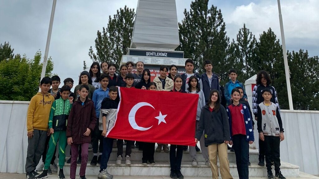 School Recep Handan Ilkogretim Okulu, Sivas, photo