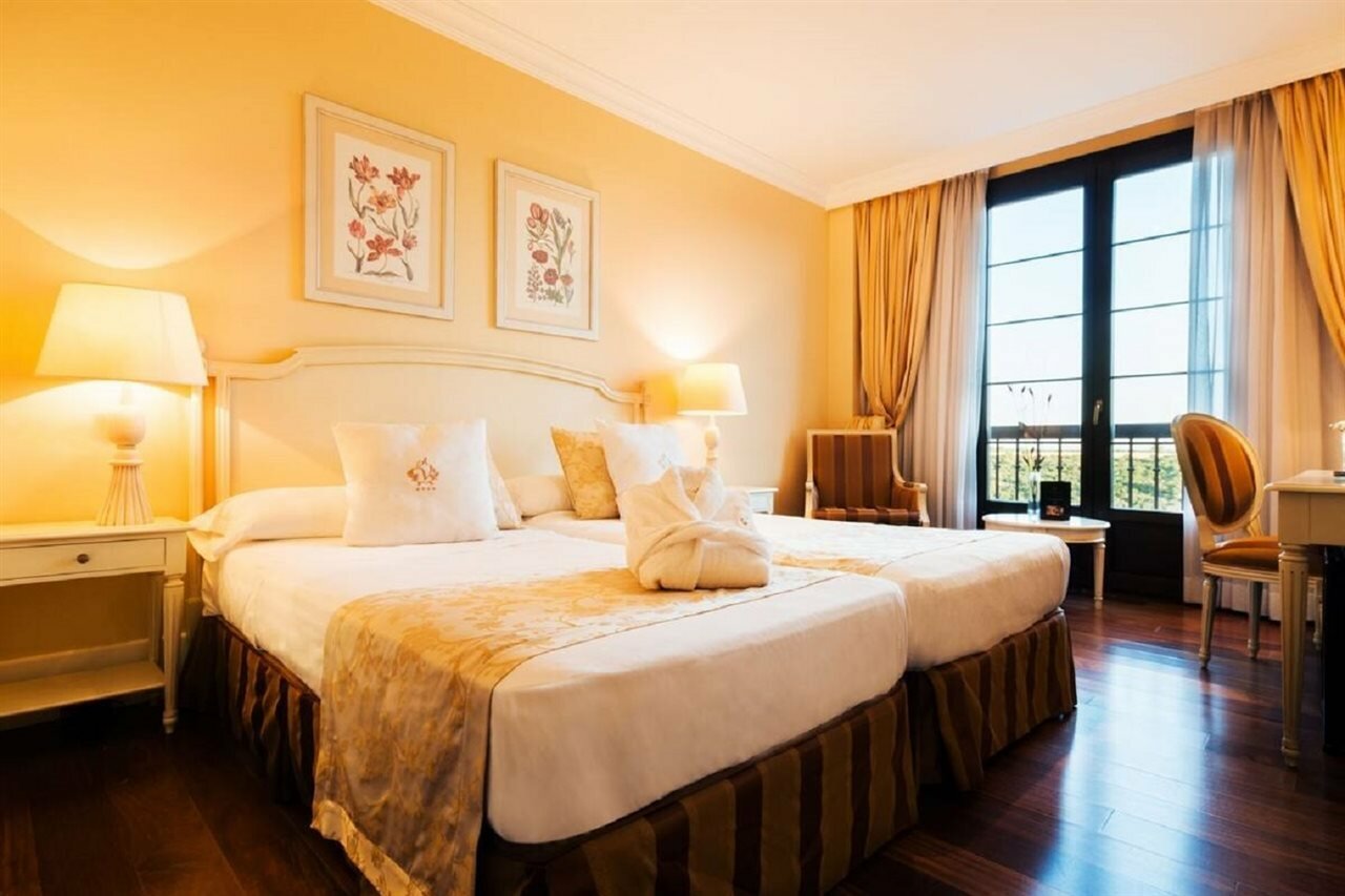 Фото Aparthotel Imperatriz