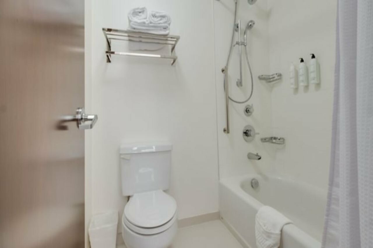 Фото SpringHill Suites by Marriott Dallas Nw Hwy/I35E