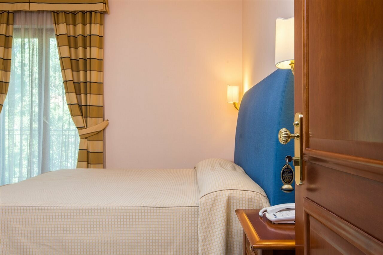 Фото Hotel Villa Albani