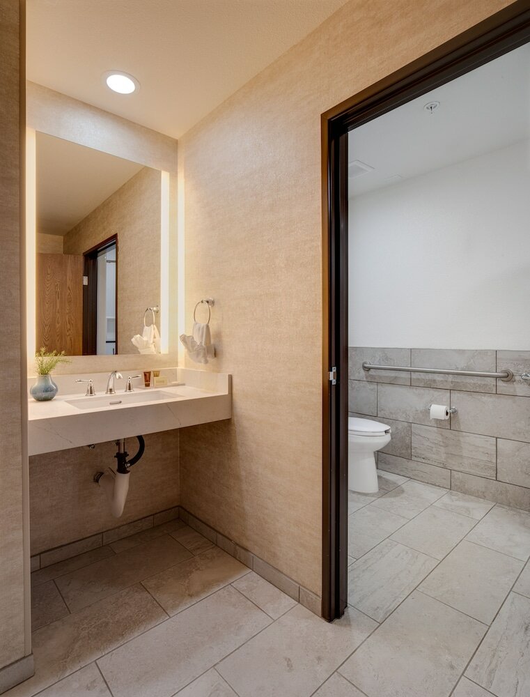 Фото Ayres Suites Diamond Bar