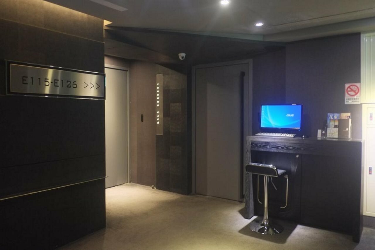 Фото Vendome East Inn